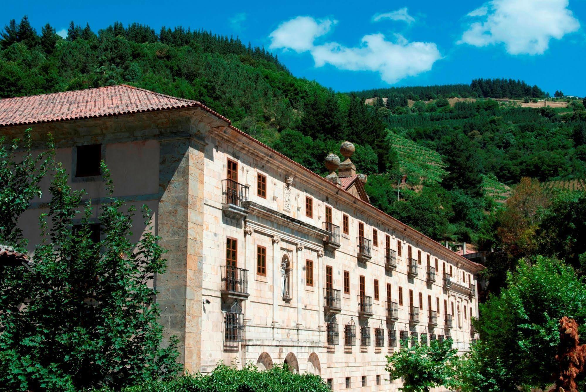Parador De Corias Exterior foto